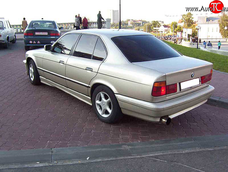 3 049 р. Пороги накладки Classic BMW 5 серия E34 седан дорестайлинг (1988-1994)  с доставкой в г. Краснодар