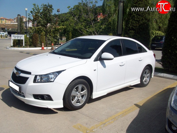 3 899 р. Пороги накладки Sport Style Chevrolet Cruze J300 седан рестайлинг (2012-2015) (Неокрашенные)  с доставкой в г. Краснодар