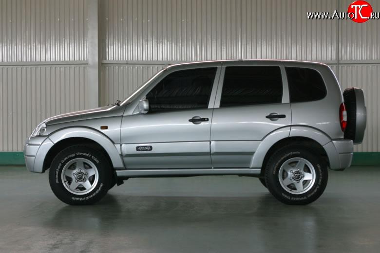 2 799 р. Обтекатель порогов Апал Chevrolet Niva 2123 дорестайлинг (2002-2008) (Неокрашенные)  с доставкой в г. Краснодар