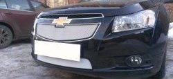 1 559 р. Нижняя сетка на бампер Russtal (хром)  Chevrolet Cruze ( J300,  J305) (2009-2015) седан дорестайлинг, хэтчбек дорестайлинг, седан рестайлинг, хэтчбек рестайлинг  с доставкой в г. Краснодар. Увеличить фотографию 3