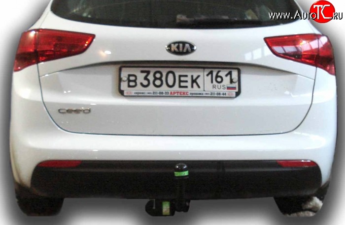 6 699 р. Фаркоп Лидер Плюс  KIA Ceed  1 ED (2010-2012) рестайлинг, хэтчбэк 5 дв. (Без электропакета)  с доставкой в г. Краснодар