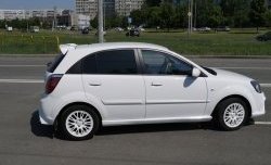 4 599 р. Комплект порогов Vita Dm  KIA Rio ( 2 JB,  4 FB) (2005-2024) дорестайлинг седан, дорестайлинг, хэтчбэк 5 дв., рестайлинг, хэтчбэк 5 дв., рестайлинг седан (Неокрашенные)  с доставкой в г. Краснодар. Увеличить фотографию 9