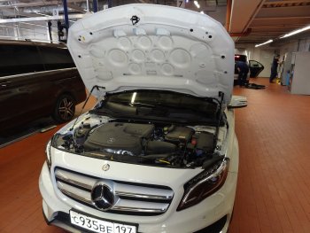 Упоры капота Russtal Mercedes-Benz GLA X156 рестайлинг (2017-2020)