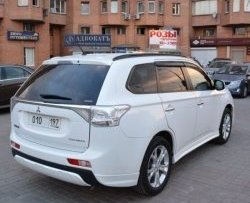 4 799 р. Боковые накладки на задний бампер BROOMER Design  Mitsubishi Outlander  GF (2012-2014) дорестайлинг (Неокрашенная)  с доставкой в г. Краснодар. Увеличить фотографию 2