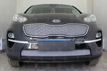 3 899 р. Защитная сетка в бампер (верх, ячейка 3х7 мм) Alfeco Стандарт  KIA Sportage  4 QL (2018-2022) рестайлинг (Хром)  с доставкой в г. Краснодар. Увеличить фотографию 1