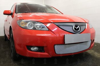 3 199 р. Защитная сетка в бампер (верх, ячейка 3х7 мм) Alfeco Стандарт  Mazda 3/Axela  BK (2006-2009) рестайлинг седан (Хром)  с доставкой в г. Краснодар. Увеличить фотографию 2