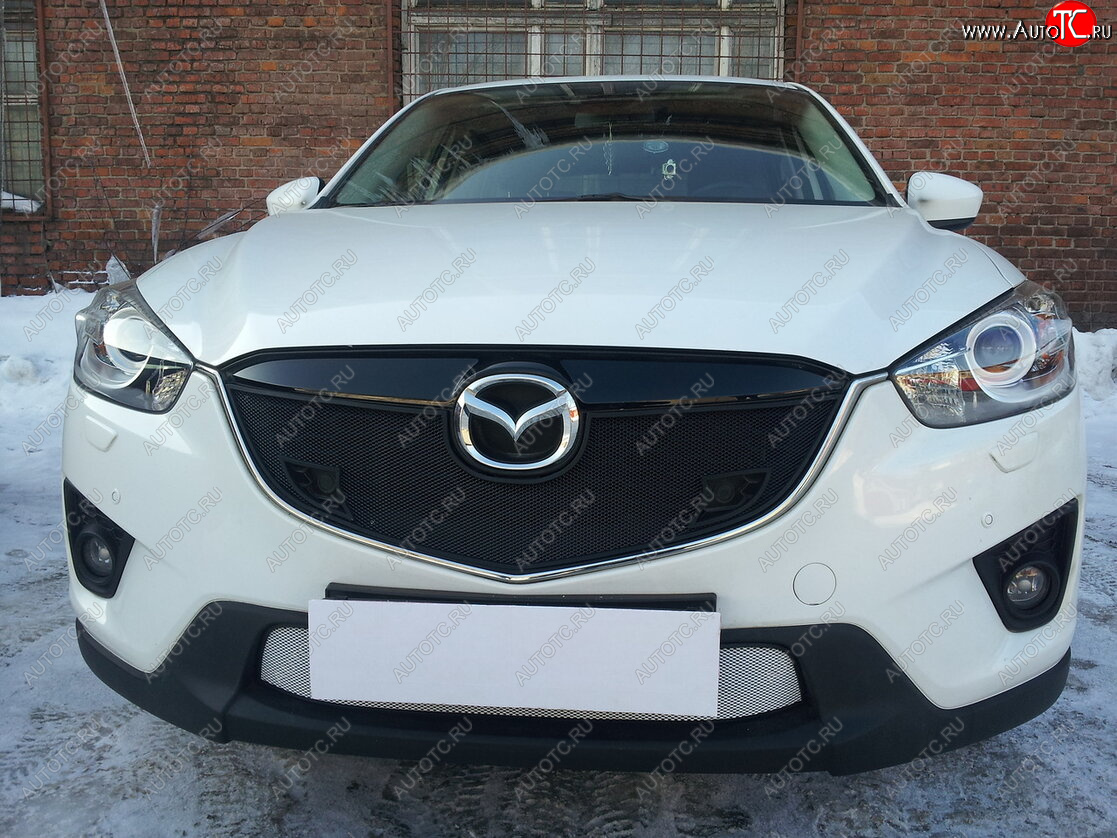 3 079 р. Защитная сетка в бампер (низ, ячейка 3х7 мм) Alfeco Стандарт  Mazda CX-5  KE (2011-2014) дорестайлинг (Хром)  с доставкой в г. Краснодар