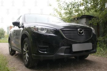 3 399 р. Защитная сетка в бампер (верх, ячейка 3х7 мм) Alfeco Стандарт Mazda CX-5 KE рестайлинг (2015-2017) (Чёрная)  с доставкой в г. Краснодар. Увеличить фотографию 3