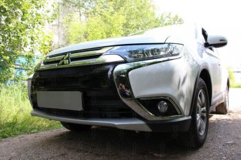 6 999 р. Защитная сетка в бампер (4 части, ячейка 3х7 мм) Alfeco Стандарт  Mitsubishi Outlander  GF (2015-2018) 2-ой рестайлинг (Чёрная)  с доставкой в г. Краснодар. Увеличить фотографию 2