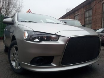 Защитная сетка в бампер (ячейка 3х7 мм) Alfeco Стандарт Mitsubishi Lancer 10 CY хэтчбек 5 дв рестайлинг (2011-2017) ()