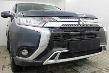 9 499 р. Защитная сетка в бампер (3 части, ячейка 4х10 мм) Alfeco Премиум Mitsubishi Outlander GF 3-ий рестайлинг (2018-2022) (Чёрная)  с доставкой в г. Краснодар. Увеличить фотографию 2