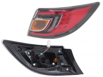 Фонарь задний правый (внешний, LED) SAT Mazda (Мазда) 6  GH (2007-2010) GH дорестайлинг лифтбэк, дорестайлинг седан, дорестайлинг универсал  (красный)