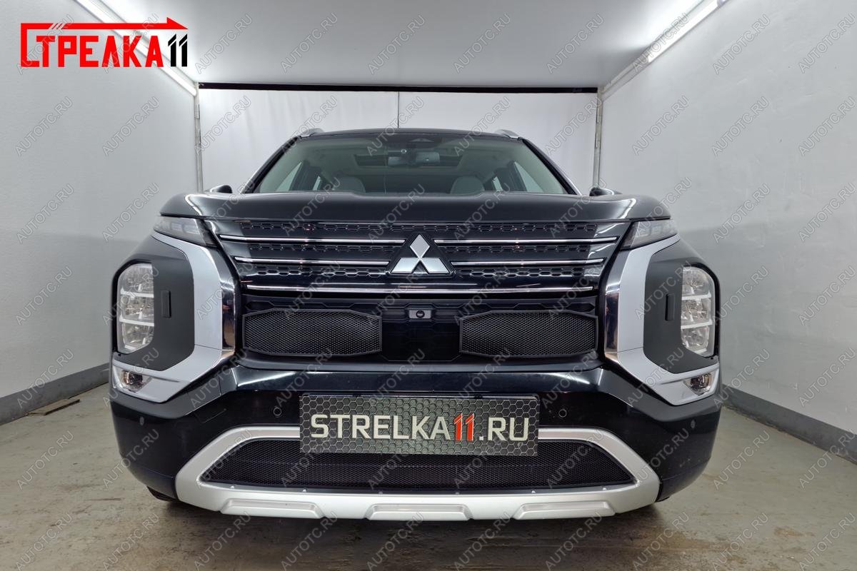 8 799 р. Защита радиатора (3 части) Стрелка11 Стандарт  Mitsubishi Outlander  GF (2018-2022) 3-ий рестайлинг (хром)  с доставкой в г. Краснодар