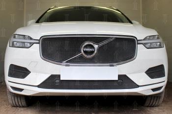 4 849 р. Защита радиатора (Inscription) (верх 2 части) Стрелка11 Стандарт  Volvo XC60 (2017-2022) (черная)  с доставкой в г. Краснодар. Увеличить фотографию 2