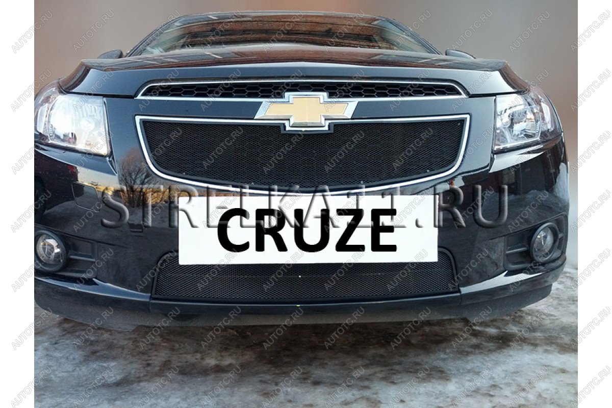 799 р. Зимняя заглушка решетки радиатора (низ) Стрелка11 Chevrolet Cruze J305 хэтчбек дорестайлинг (2009-2012) (черная)  с доставкой в г. Краснодар