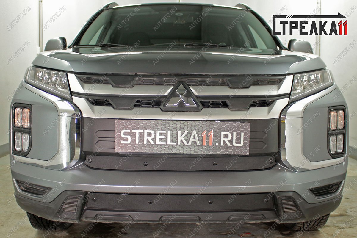 799 р. Зимняя заглушка решетки радиатора (середина) Стрелка11 Mitsubishi ASX 3-ий рестайлинг (2019-2024) (черная)  с доставкой в г. Краснодар