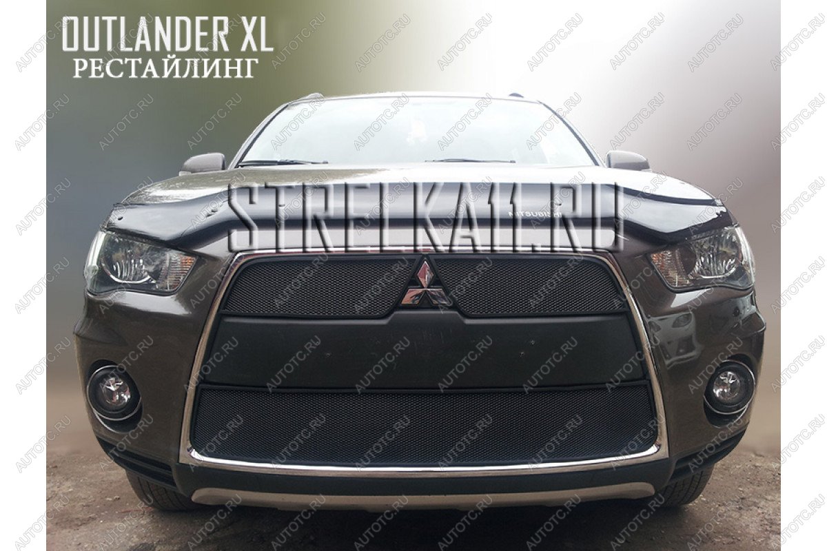 799 р. Зимняя заглушка решетки радиатора (верх) Стрелка11  Mitsubishi Outlander  XL (2010-2013) (CW)  рестайлинг (черная)  с доставкой в г. Краснодар