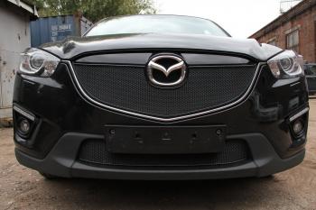 799 р. Зимняя заглушка решетки радиатора (с парктроником) PREMIUM Стрелка11 Mazda CX-5 KE дорестайлинг (2011-2014) (черная)  с доставкой в г. Краснодар. Увеличить фотографию 2