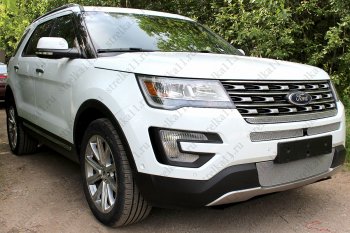 4 199 р. Защитная сетка в бампер (ячейка 4х10 мм, середина) Alfeco Премиум  Ford Explorer  U502 (2015-2018) 1-ый рестайлинг, 5 дв.  с доставкой в г. Краснодар. Увеличить фотографию 4