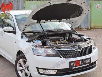 2 969 р. Упор капота MV-Tuning (одинарный) Skoda Rapid NH3 дорестайлинг лифтбэк (2012-2017)  с доставкой в г. Краснодар. Увеличить фотографию 2