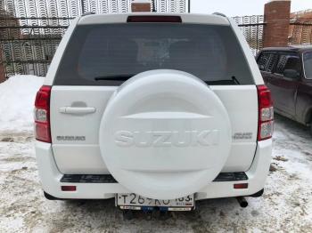 6 949 р. Пластиковый колпак запасного колеса SUZUKI (верхняя часть, 225/70/16)  Suzuki Grand Vitara ( FTB03 3 двери,  3TD62, TL52 5 дверей,  JT 5 дверей,  JT 3 двери,  JT) - Grand Vitara XL7 (неокрашенный)  с доставкой в г. Краснодар. Увеличить фотографию 11