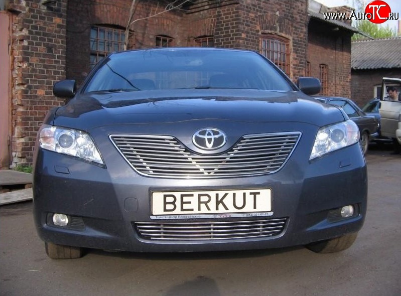 5 199 р. Декоративная вставка воздухозаборника Berkut Toyota Camry XV40 рестайлинг (2009-2011)  с доставкой в г. Краснодар