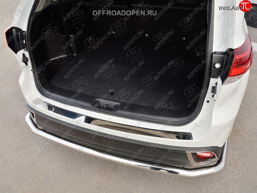 2 199 р. Накладка на задний бампер Russtal Toyota Highlander XU50 рестайлинг (2016-2020) (полированная нержавейка)  с доставкой в г. Краснодар