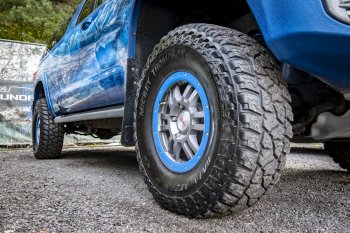 Грязевая покрышка Mickey Thompson BAJA ATZP3 R16 285x75 Toyota Land Cruiser 100 дорестайлинг (1998-2002) 