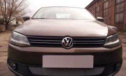 1 539 р. Сетка на бампер Russtal (хром)  Volkswagen Jetta  A6 (2011-2015) седан дорестайлинг  с доставкой в г. Краснодар. Увеличить фотографию 2