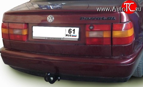 4 499 р. Фаркоп Лидер Плюс Volkswagen Passat B4 седан (1993-1996) (Без электропакета)  с доставкой в г. Краснодар