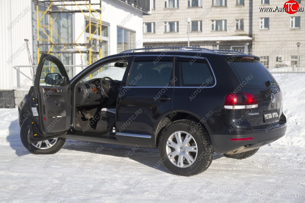 1 649 р. Накладки на внутренние пороги передних дверей RA  Volkswagen Touareg  GP (2006-2010) рестайлинг  с доставкой в г. Краснодар