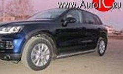 11 899 р. Защита порогов d76 мм Металл Дизайн Volkswagen Touareg NF дорестайлинг (2010-2014) (полированная нержавейка)  с доставкой в г. Краснодар. Увеличить фотографию 1